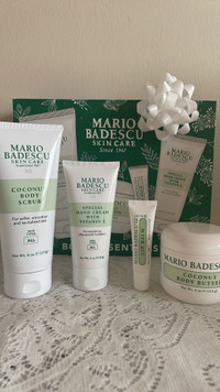Skin Essentials Gift Set (New)
