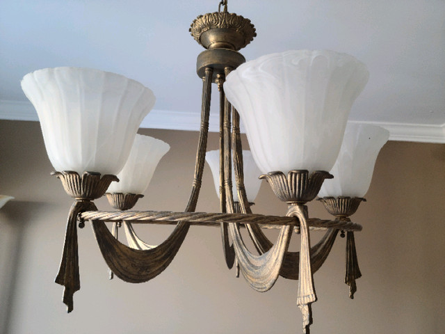 5-Light and 3-Light Vintage Chandeliers  in Indoor Lighting & Fans in Mississauga / Peel Region - Image 3