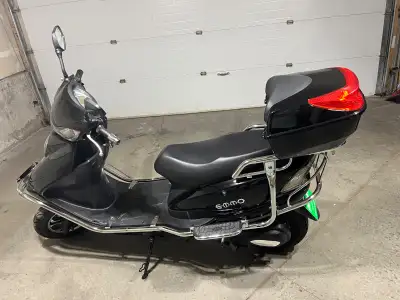 EMMO GT 80 E Scooter, View more