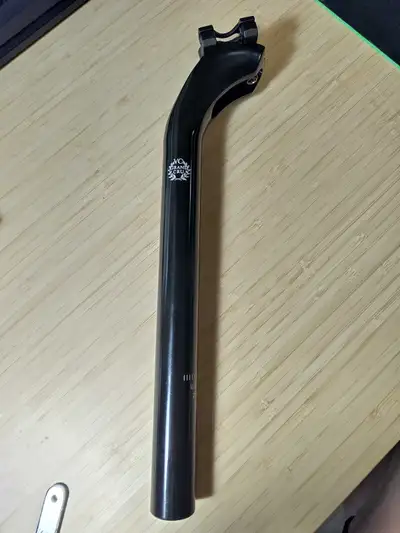 Vélo Orange Grand Cru Seatpost with offset, View more