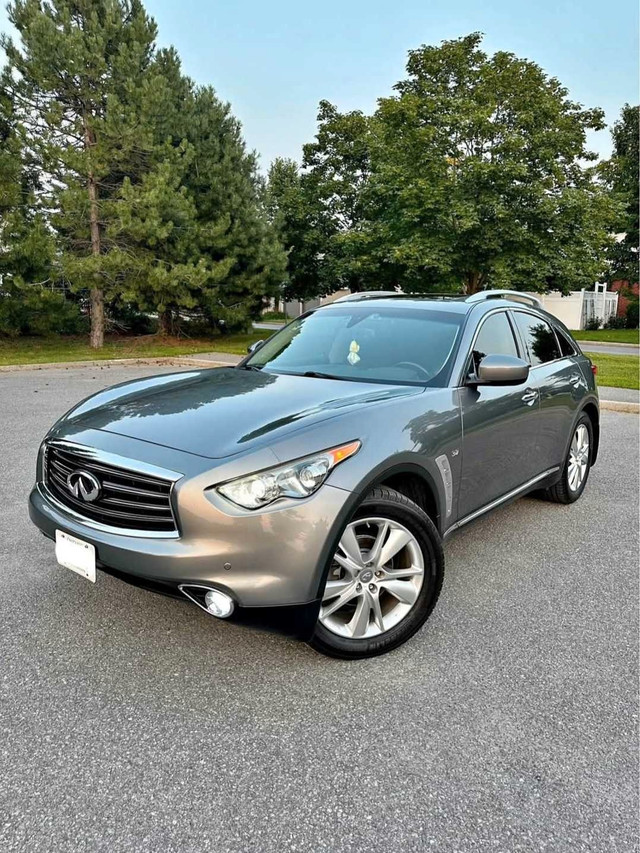 2014 INFINITI QX70 in Cars & Trucks in Ottawa