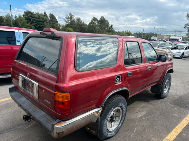 1994 Toyota 4runner in Cars & Trucks in Delta/Surrey/Langley - Image 3