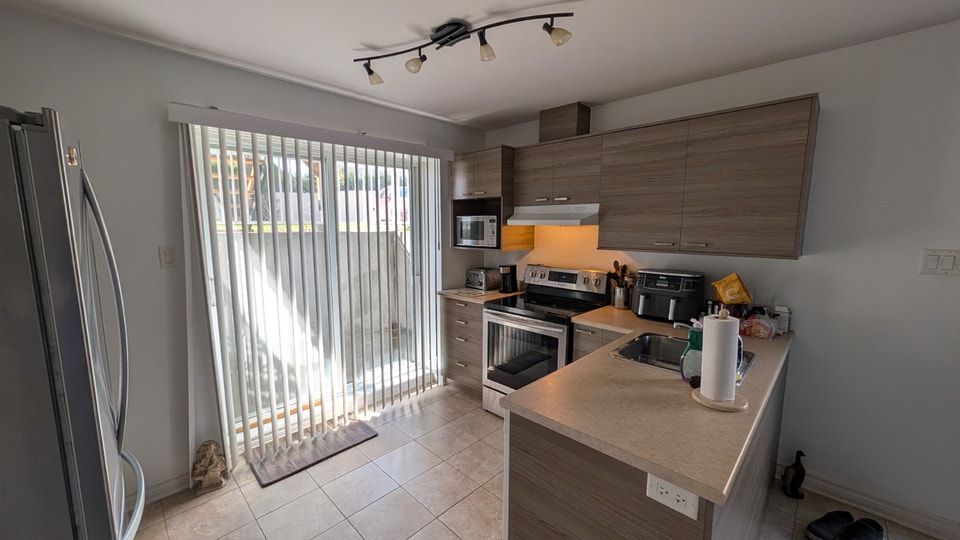 4½ semi sous-sol dans un quartier paisible de St-Joseph-du Lac 3