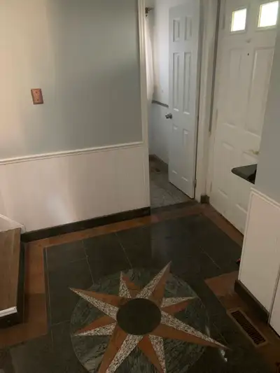 Beautiful 3 bedroom house for rent Brampton Close to several amenities, 5 minutes drive from Shopper...