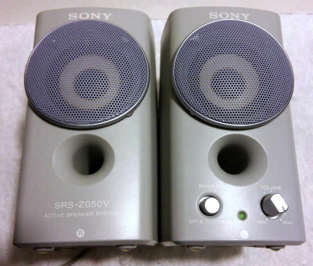 Like New SONY Active Speakers Systems SRS-Z050V - Purple Grey in Speakers in Markham / York Region - Image 2