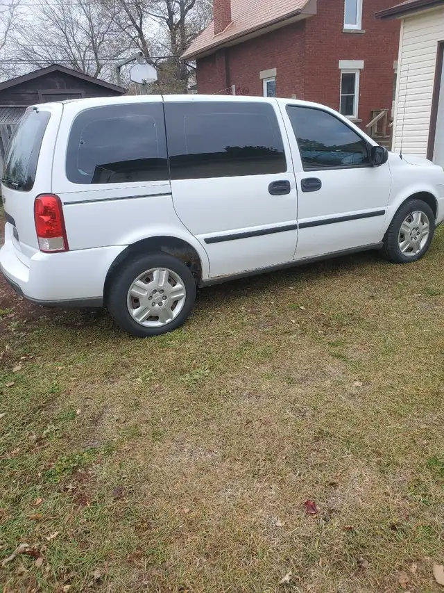 09 Chevy Uplander64236620835715123