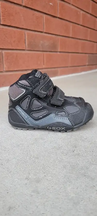 Geox Nubuck sized 8 toddler. , View more