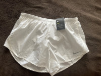 Women's White Nike Shorts - Size Large