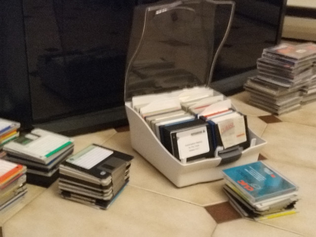 Disquettes Floppies/Floppy disks dans Logiciels  à Laval/Rive Nord - Image 4