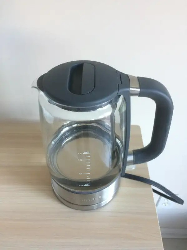 cuisinart 1.7L viewpro excellent condition OBO/$50  ss glass in Processors, Blenders & Juicers in Mississauga / Peel Region - Image 2