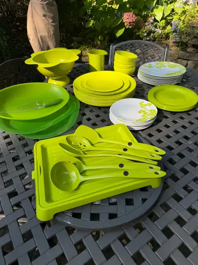 lime green set of PC indoor/ outdoor dinnerware , View more