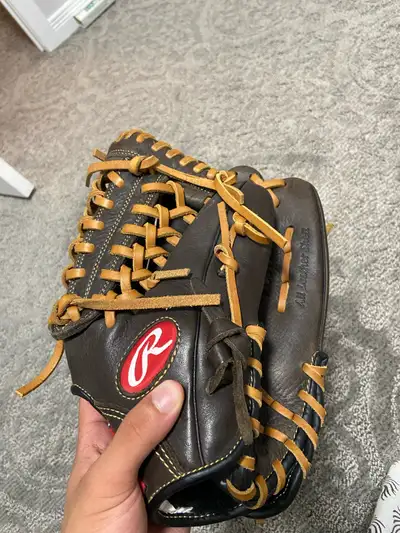Rawlings RCS175M Baseball Glove 11 3/4 Inch, View more
