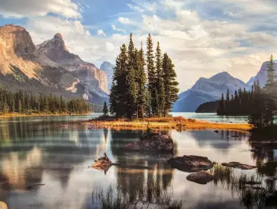 Short to longer term Rental Fully Furnished Downtown Apartment/ custom equipped ready to move in ! Y...