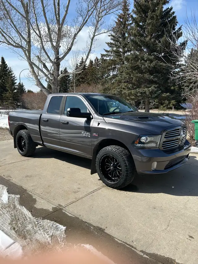 2014 Ram 1500 Sport520332005334077445