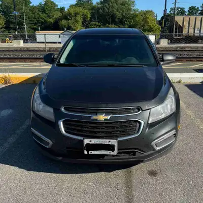 Quick sale Cruze diesel, two sets of tires and rims. Full vehicle records available All options