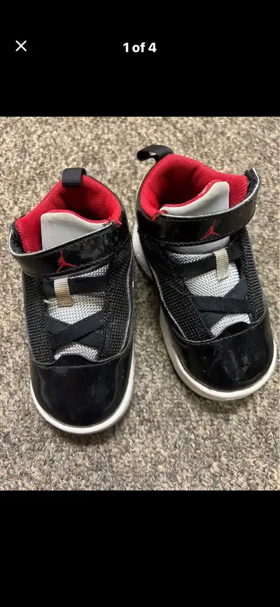 Get these super cool Jordan shoes for your little one! These are a US size 6C. They are in used cond...