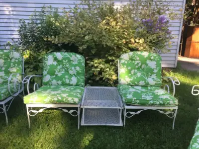 Meuble chaises jardin patio vintage avec coussins d’origine, View more