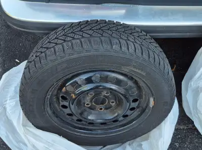 205 55 16 on 5 x112 steel rim. Goodyear Ultra Grip Winter tire. the last 2 photos are a different ti...