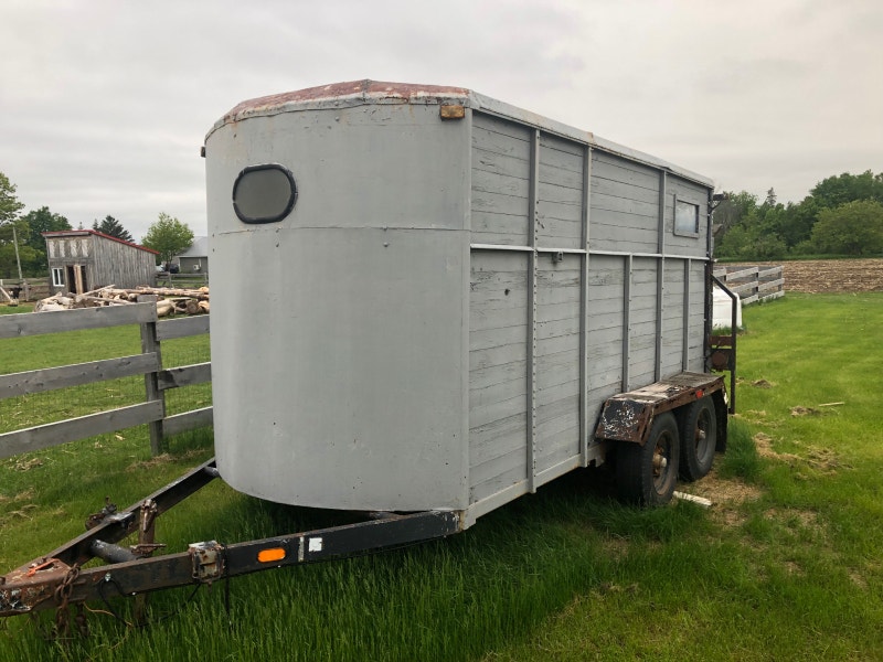 Solid Horse Trailer ( Miramichi, NB) 1000 OBO Other Miramichi Kijiji