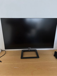 MUST SELL TODAY Philips 278E1A 27" Monitor, 4K UHD IPS, Speakers