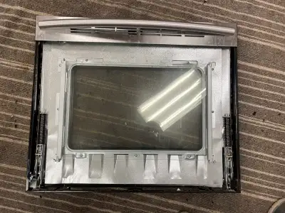 Samsung stove door (broken glass) , View more