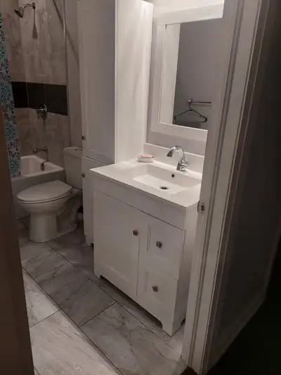 Large one master bedroom rental in a three bedroom furnished apartment also private entrance private...