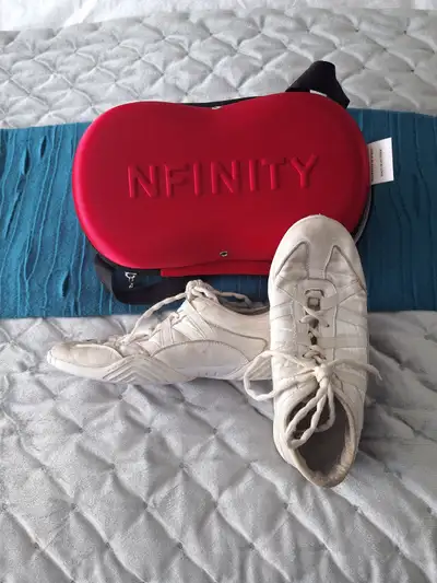 Souliers de Cheerleading Nfinity Evolution, View more