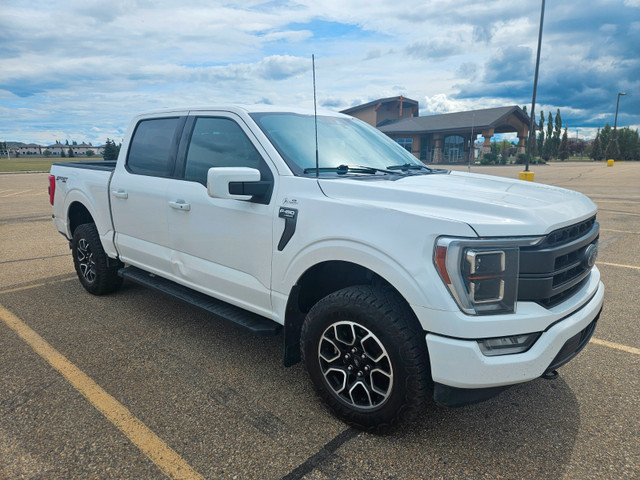 2021 FORD F150 Lariat 2.7lts Supercrew -5.5' box in Cars & Trucks in Grande Prairie