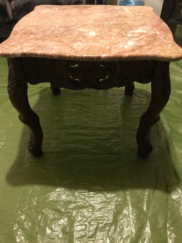 Marble Top Square End Table in Other Tables in Winnipeg