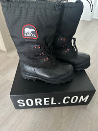 Sorel Glaclier XT - taille/size -9- comme neuf / like new