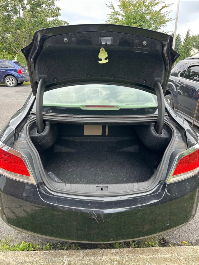 Buick LaCrosse CXL — photo 5