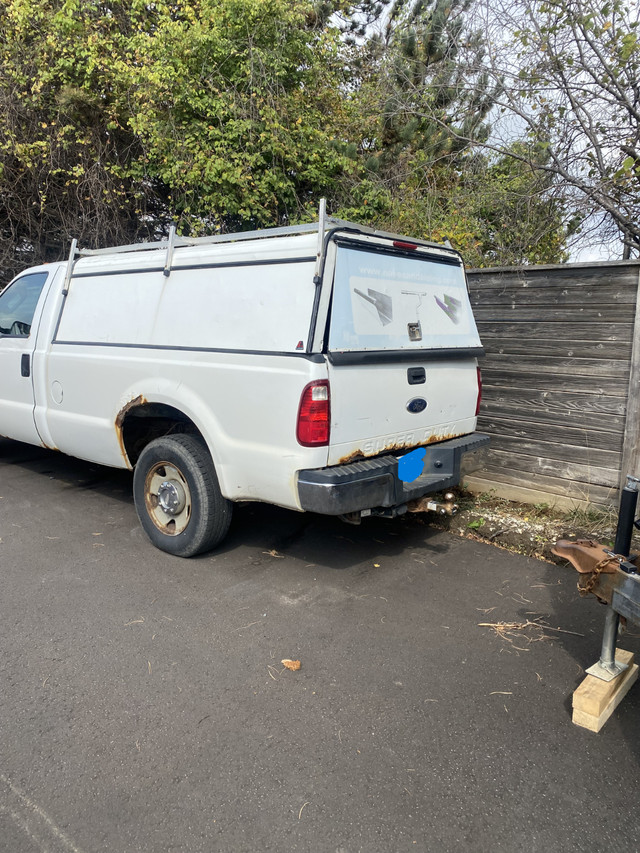 F 250 SD XLT CAB for sale! in Cars & Trucks in Mississauga / Peel Region - Image 2