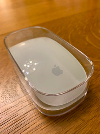 Apple Magic Mouse first gen - Still sealed! (A1296)