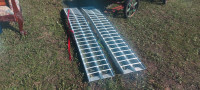 Erickson Arched Aluminum Loading Ramp Set