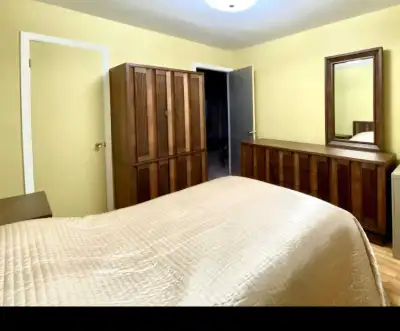 ensemble chambre à coucher en bois , View more