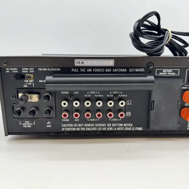 Technics SA-222 Stereo Receiver in Stereo Systems & Home Theatre in City of Toronto - Image 7