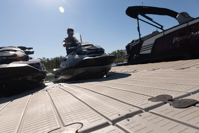 EZ Dock - Floating PWC, Boat and Kayak launches in Powerboats & Motorboats in Yarmouth