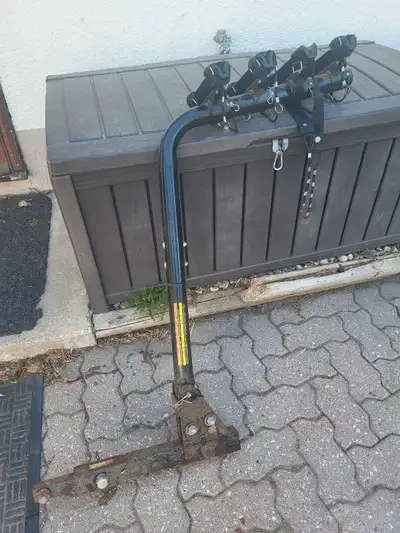 Bike rack for 4 bikes. Fits 2 or 4 inches hitch.