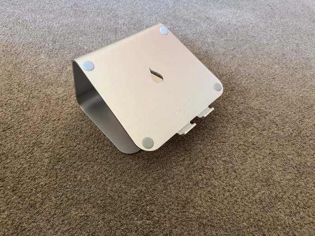 Laptop Stand Premium Aluminium Rain Brand in Laptops in London - Image 3