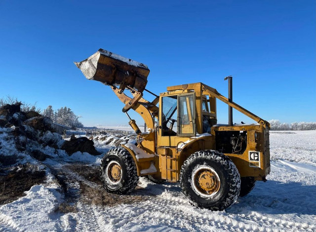 Caterpillar 950 loader in Heavy Equipment in Regina - Image 4