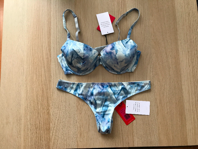 Noelle Wolf Mist Silk Set, 32D Bra and Size 4 Thong NWT, Women's - Other, London
