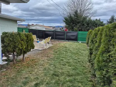 A fully furnished private room is available in a clean and peaceful house. The house has a shared ki...