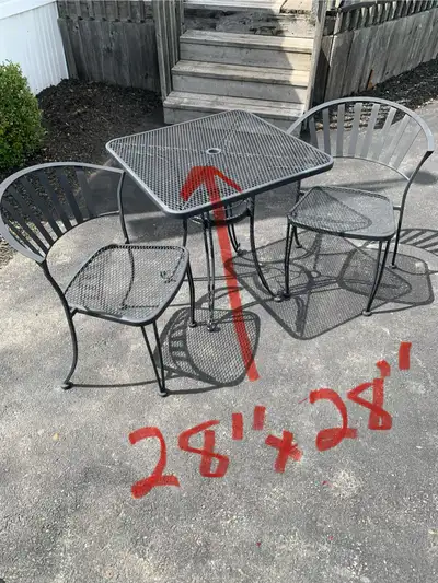 3 piece metal bistro set,, View more