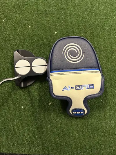 Mint condition used 2 rounds The Ai-ONE 2-Ball DB is the most iconic shape in the Odyssey line, this...
