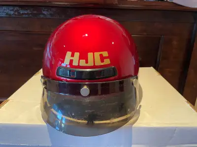 “HJC” MOTORCYCLE HELMET( this style typically referred to as a “half helmet” ) $ 50.00 obo Manufactu...