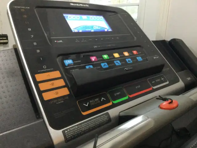 Training Mat544789496522362881