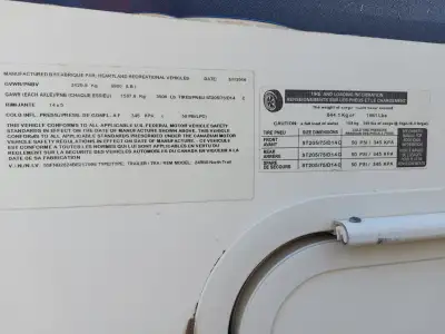 2011 heartland north trail 24 ft Island bed new propane tanks good battery has good Hitch power Awni...