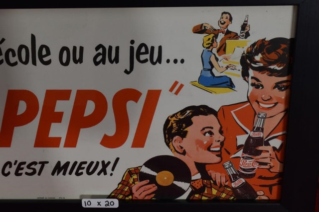 antique pepsi cola 1952 deux papier cadre vitre dans Art et objets de collection  à Ville de Québec - Image 2