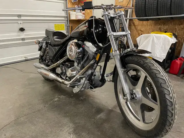 1992 Harley Davidson FXR Project Bike in Street, Cruisers & Choppers in City of Halifax - Image 2