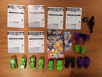 Six Builder Destron Transformers Micromaster Complete Set of 6 from 2002/2003 Takara All 6 transform...